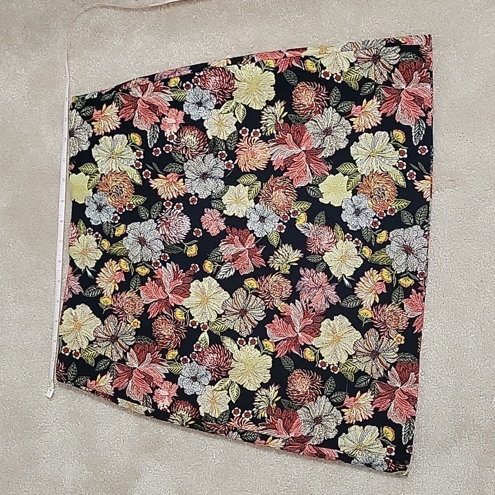 Floral skirt